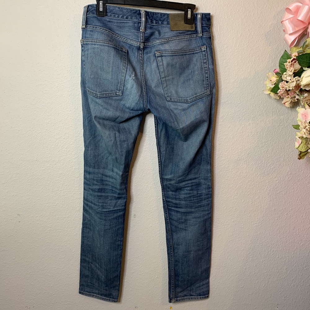 Men’s Bonobos Distressed Jeans - Picture 5 of 9